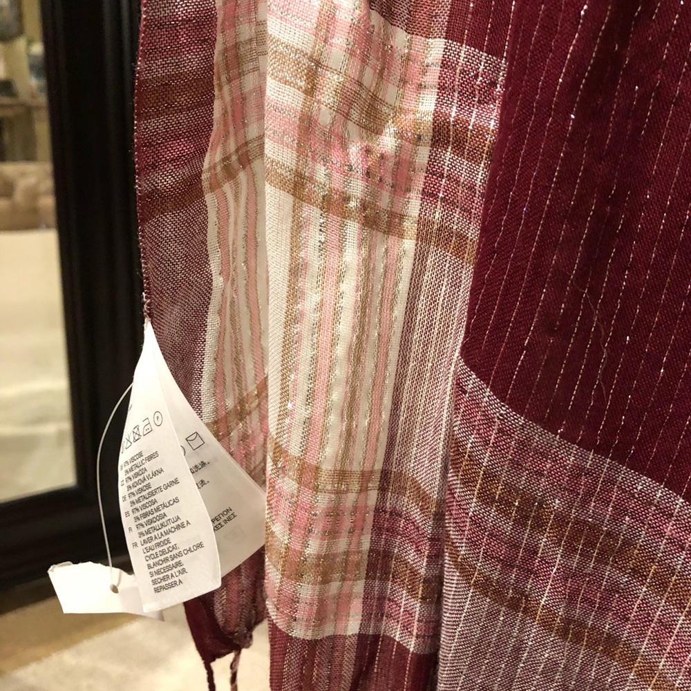 Scarf - Picture 3 of 3